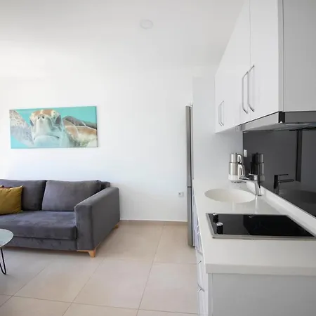 Lovely Seafront With Breathtaking Sea View In The Heart Of Daire